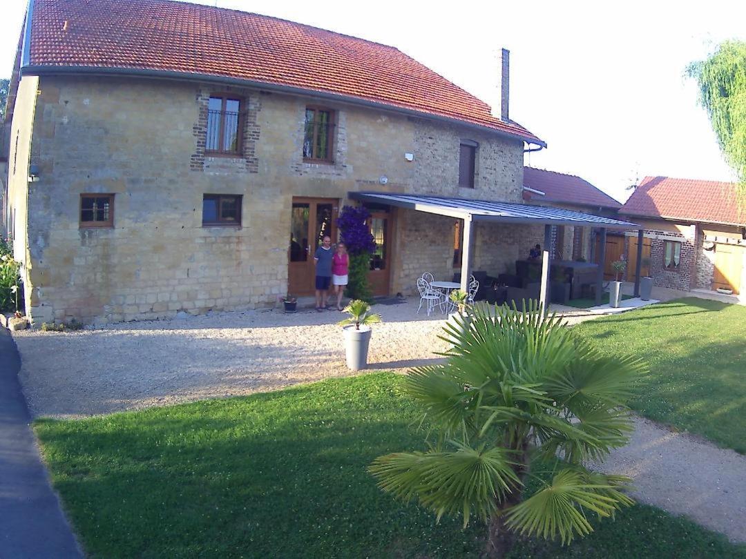 Auberge Du Pied Des Monts Grivy-Loisy Exterior foto